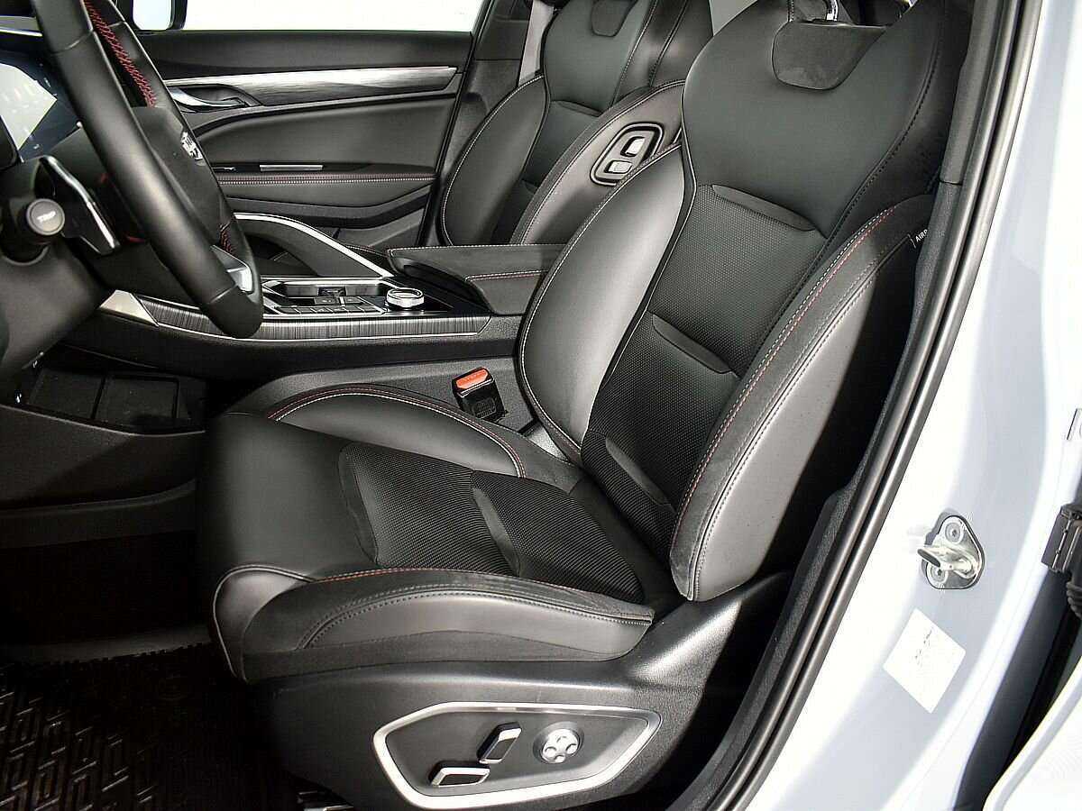 Купить Geely Tugella с пробегом. Фото: #7