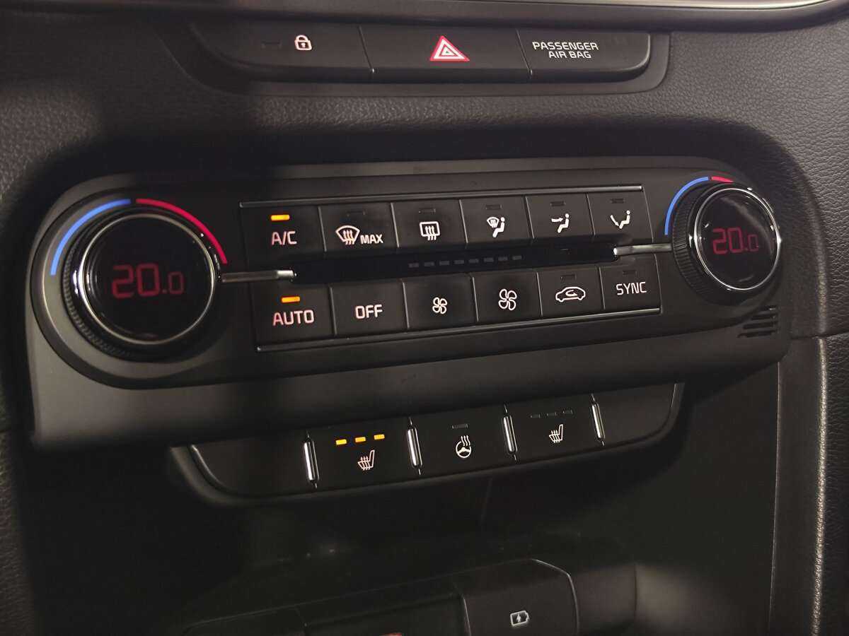 Купить Kia Ceed с пробегом. Фото: #12