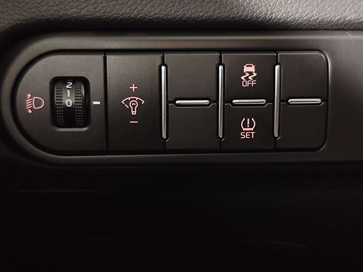Купить Kia Ceed с пробегом. Фото: #17
