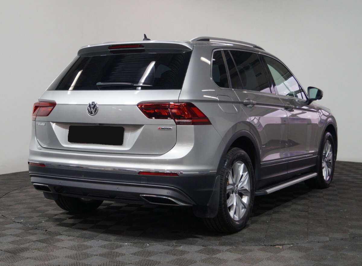 Купить Volkswagen Tiguan с пробегом. Фото: #4