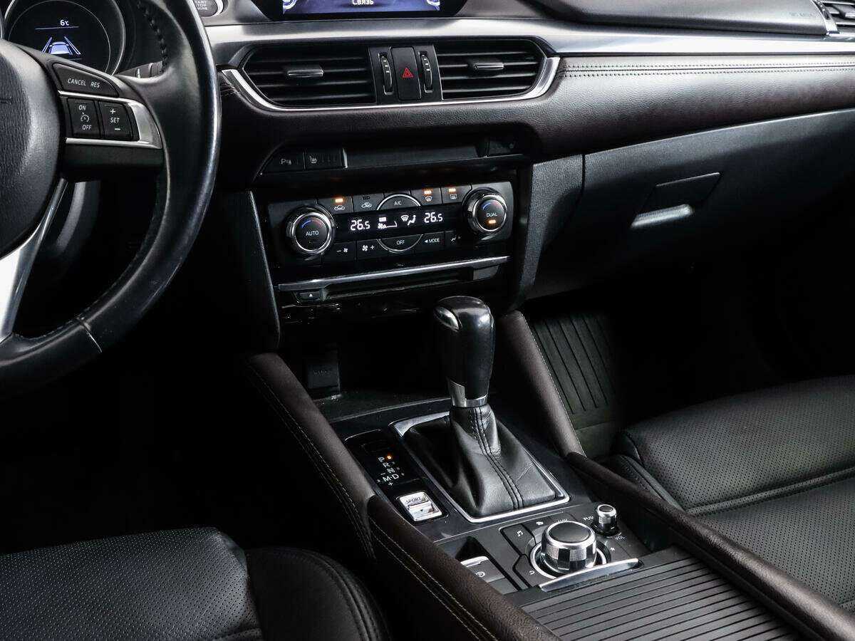 Купить Mazda 6 с пробегом. Фото: #13