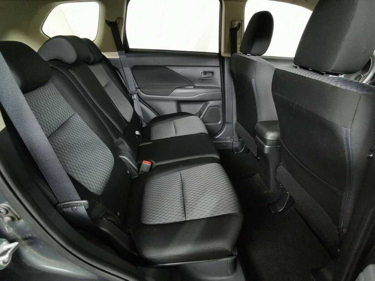 Продажа Б/У Митсубиши Оутлэндер. Фото: #11