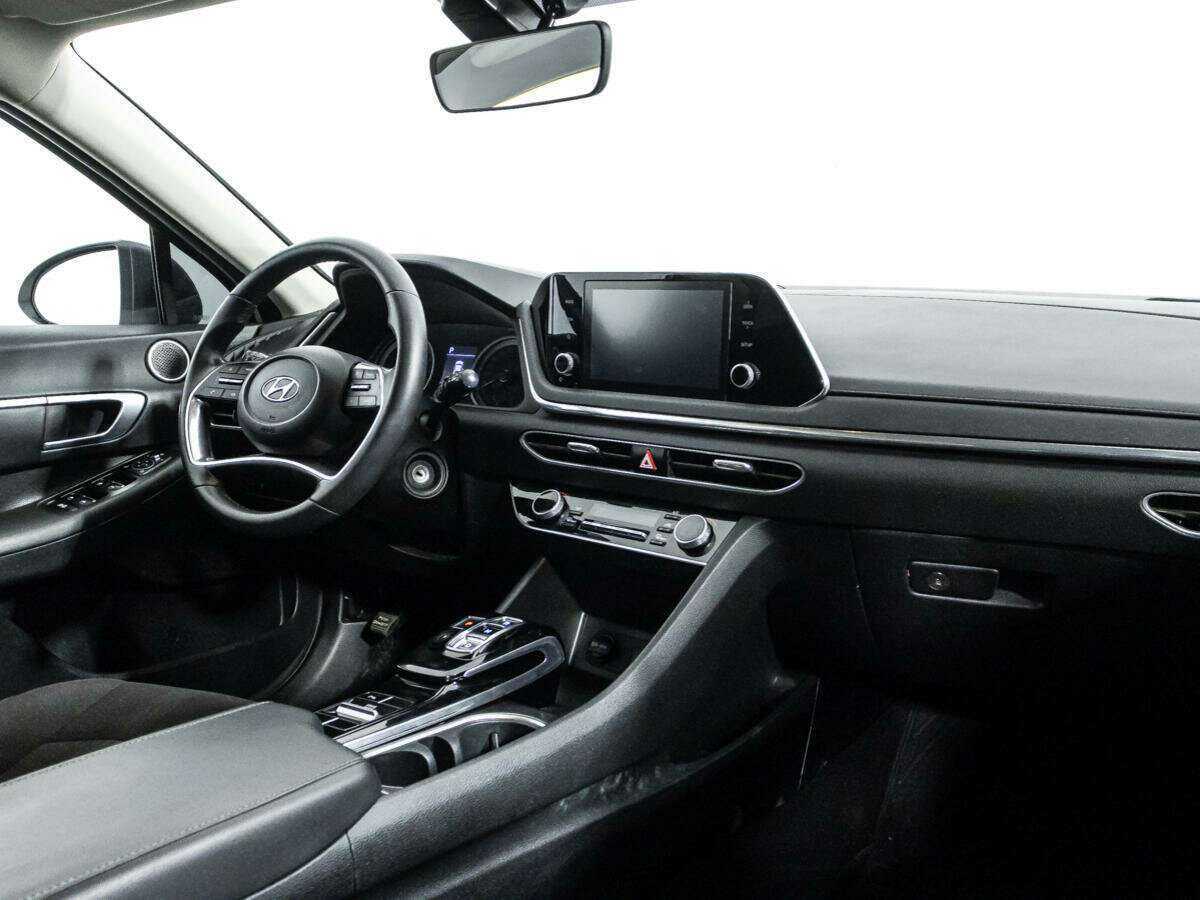 Купить Hyundai Sonata с пробегом. Фото: #8