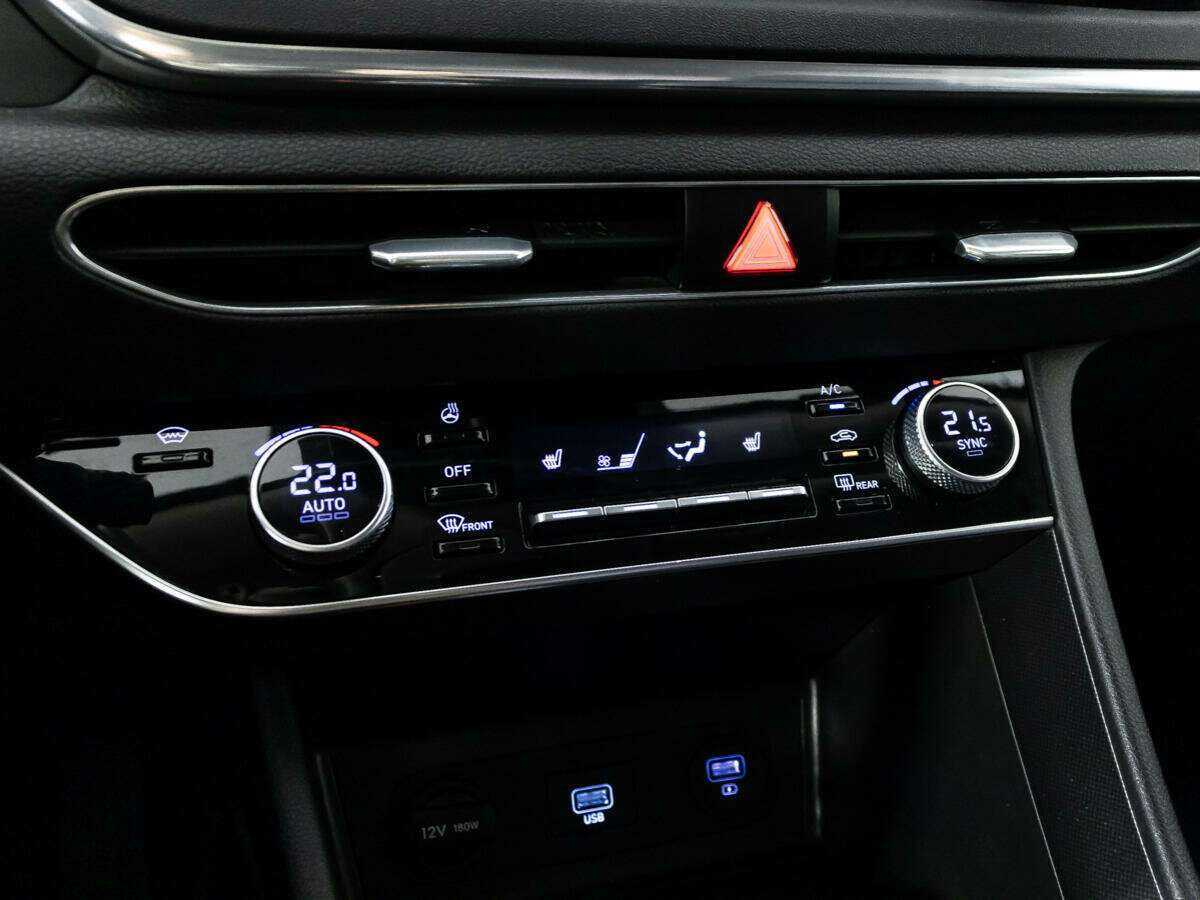 Купить Hyundai Sonata с пробегом. Фото: #15