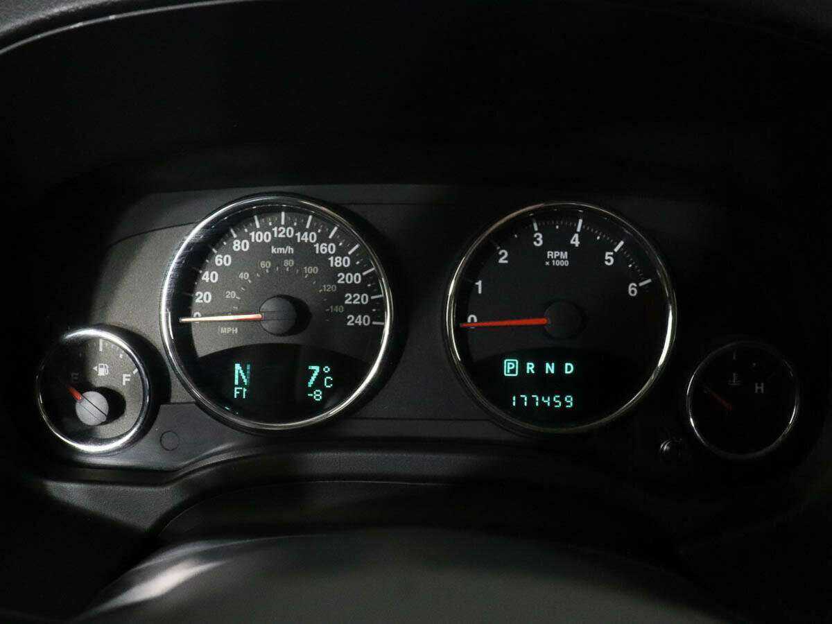 Купить Jeep Compass с пробегом. Фото: #9