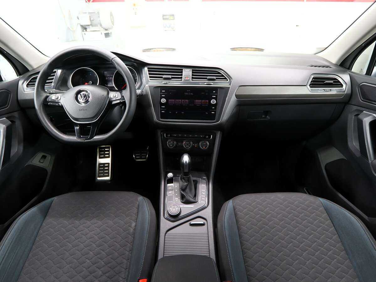 Купить Volkswagen Tiguan с пробегом. Фото: #10