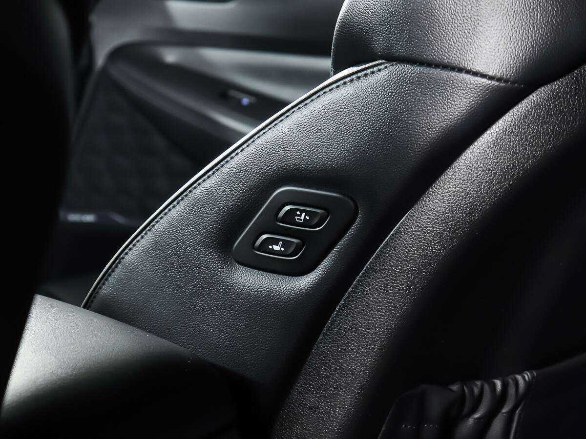 Купить Hyundai Santa Fe с пробегом. Фото: #14