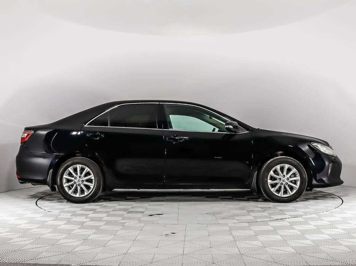 Продажа Б/У Тойота Камри. Фото: #3