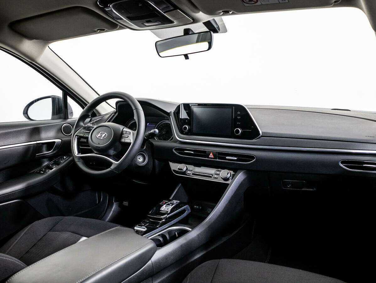 Купить Hyundai Sonata с пробегом. Фото: #8