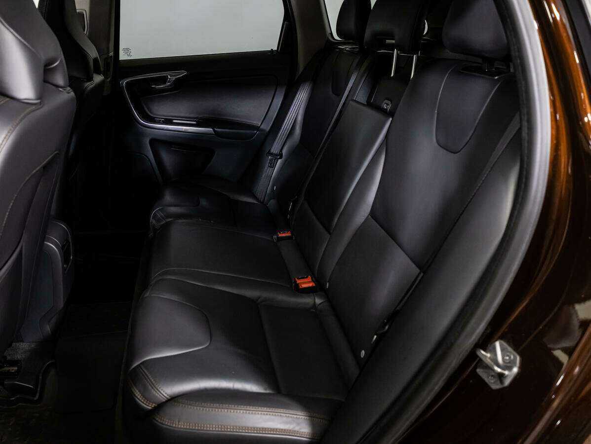 Купить Volvo XC60 с пробегом. Фото: #7