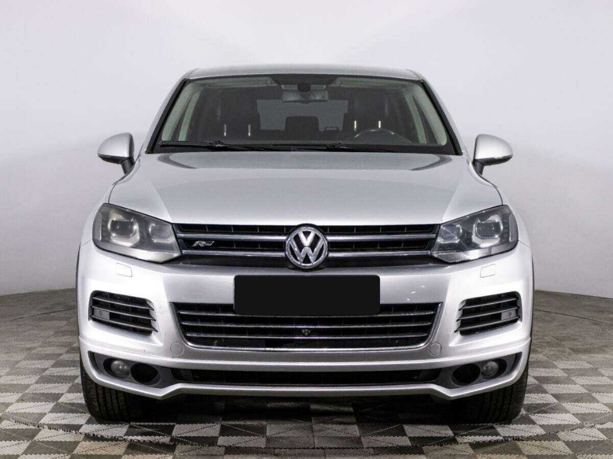 Купить Volkswagen Touareg с пробегом. Фото: #1