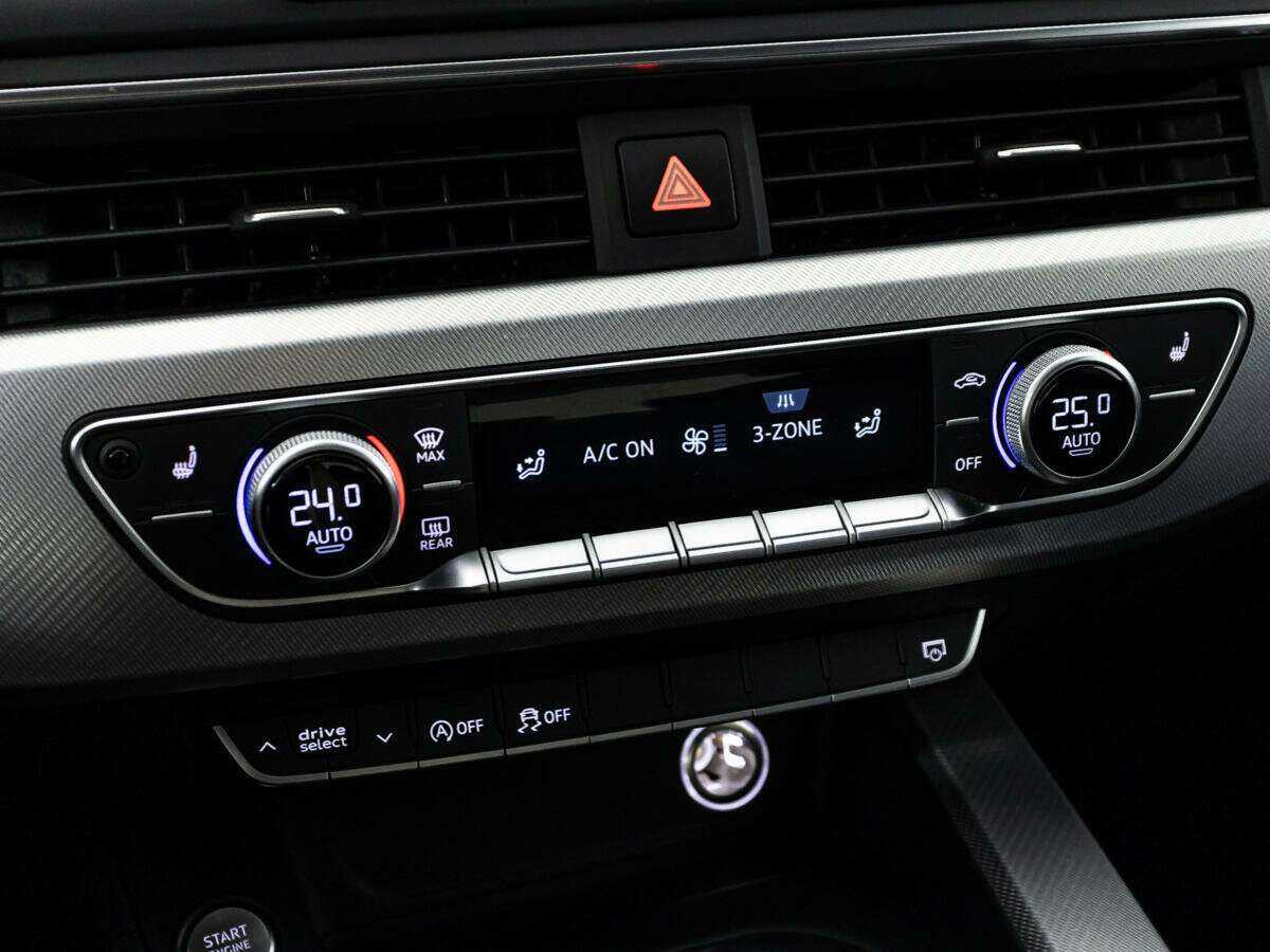 Купить Audi A4 с пробегом. Фото: #13