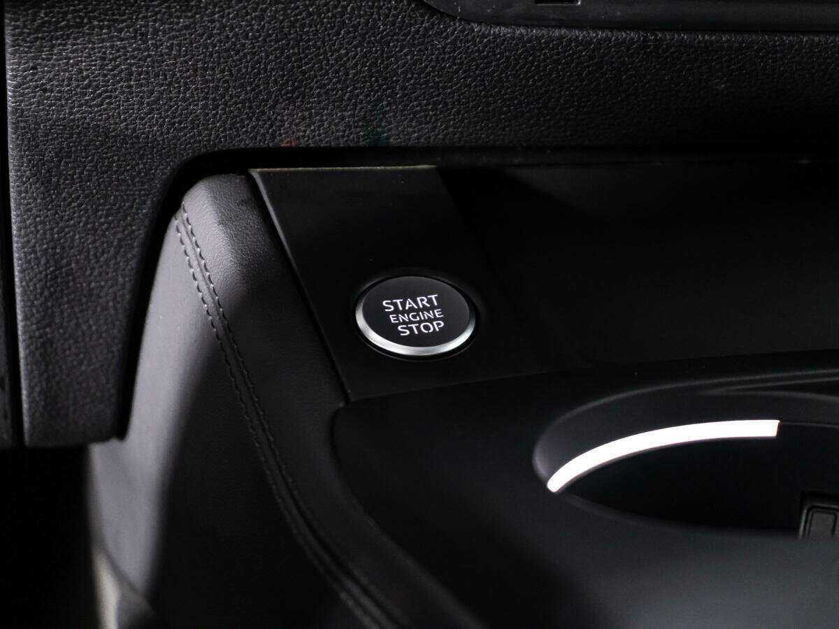 Купить Audi A4 с пробегом. Фото: #14