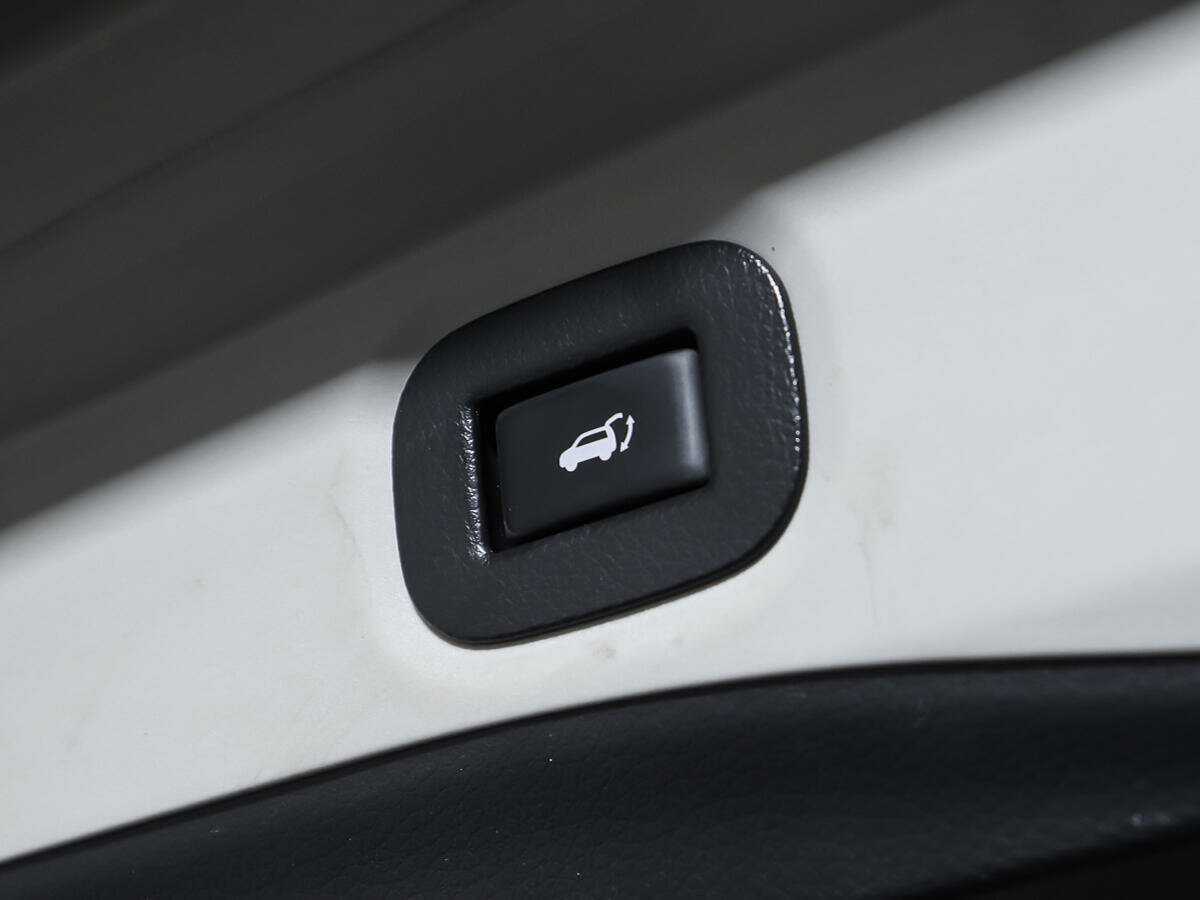 Купить Nissan X-Trail с пробегом. Фото: #15