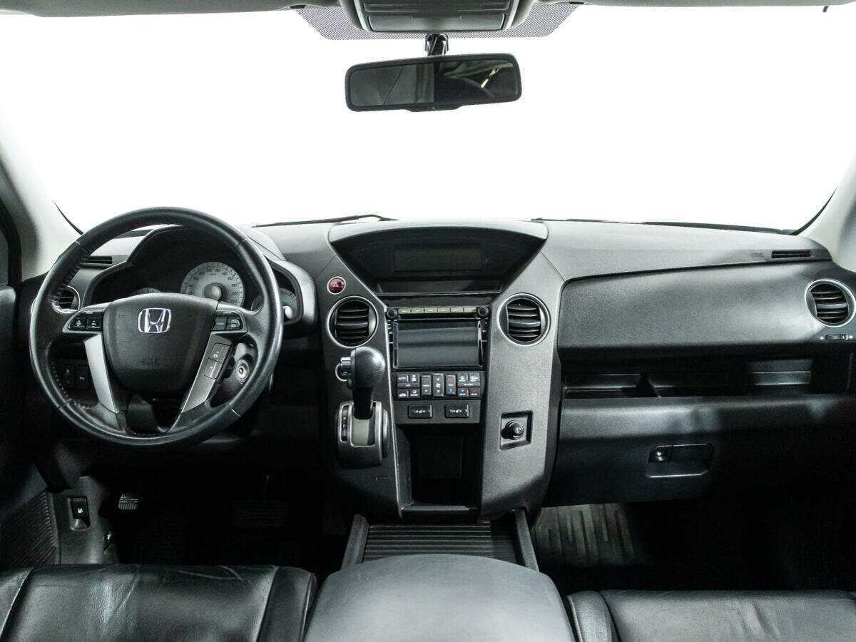 Купить Honda Pilot с пробегом. Фото: #12