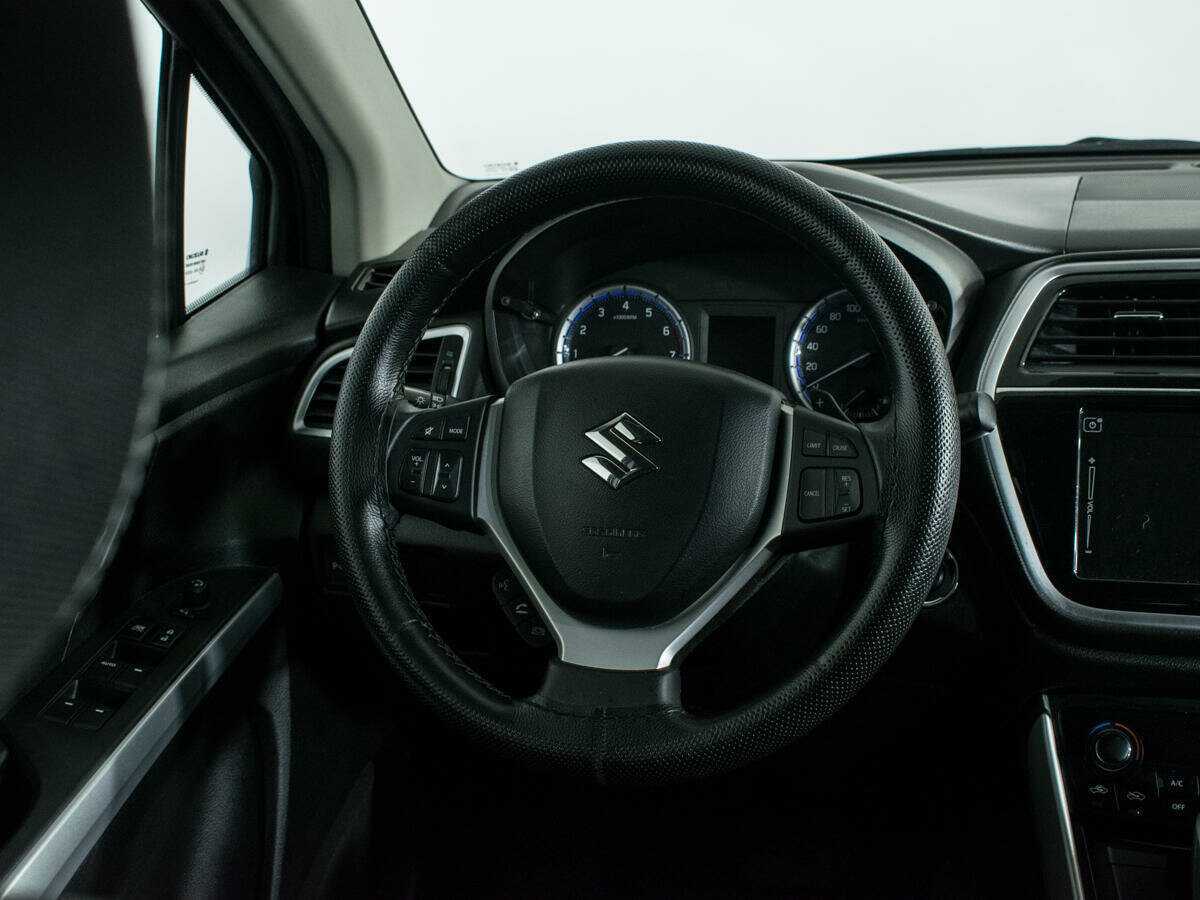 Продажа Б/У Сузуки С-Икс4. Фото: #13