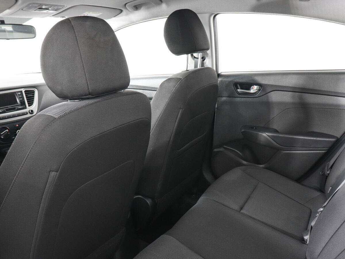 Купить Hyundai Accent с пробегом. Фото: #11