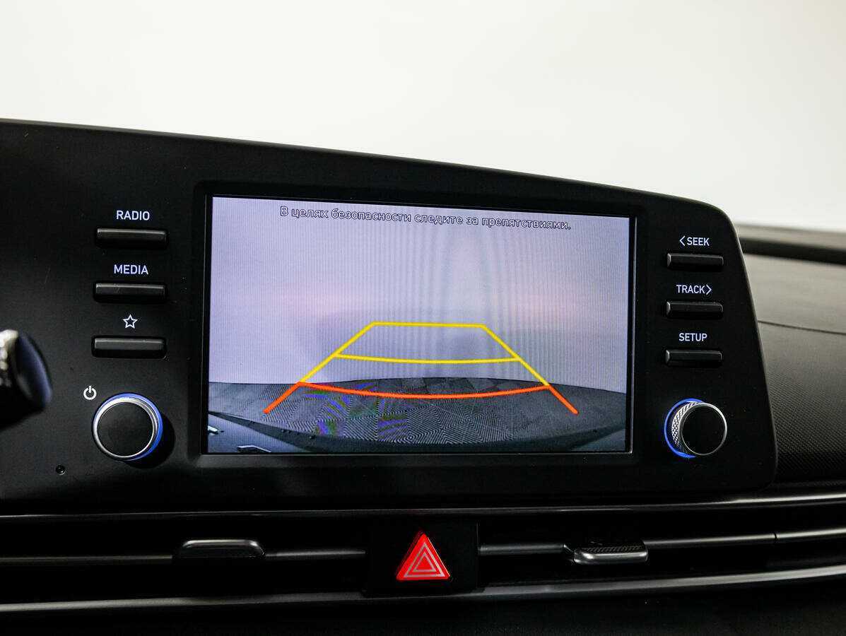 Купить Hyundai Elantra с пробегом. Фото: #14