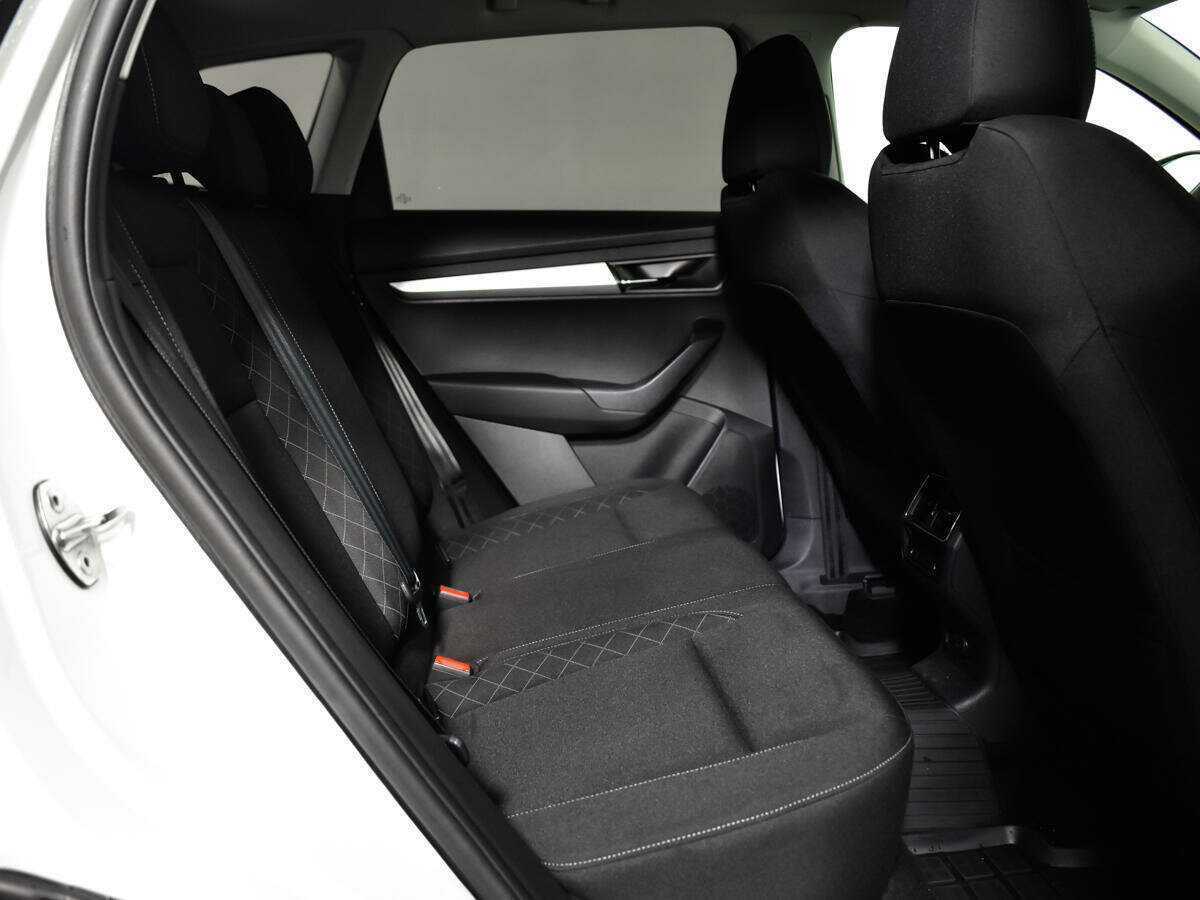 Купить Skoda Karoq с пробегом. Фото: #7