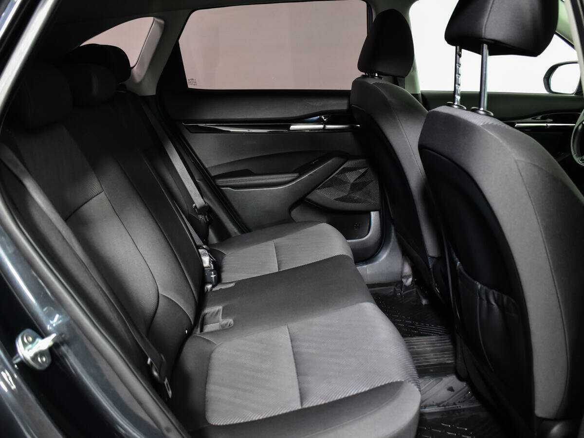 Купить Kia Seltos с пробегом. Фото: #9