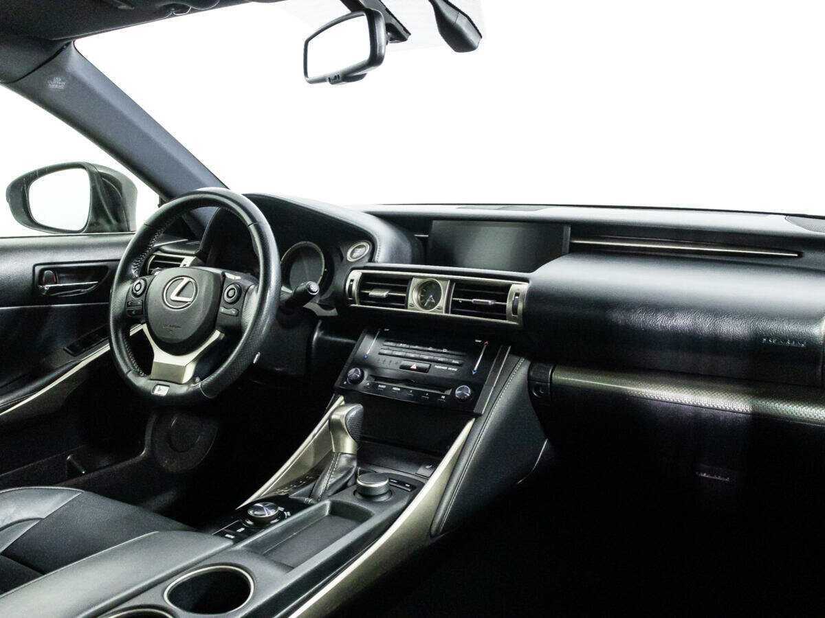 Купить Lexus IS с пробегом. Фото: #8