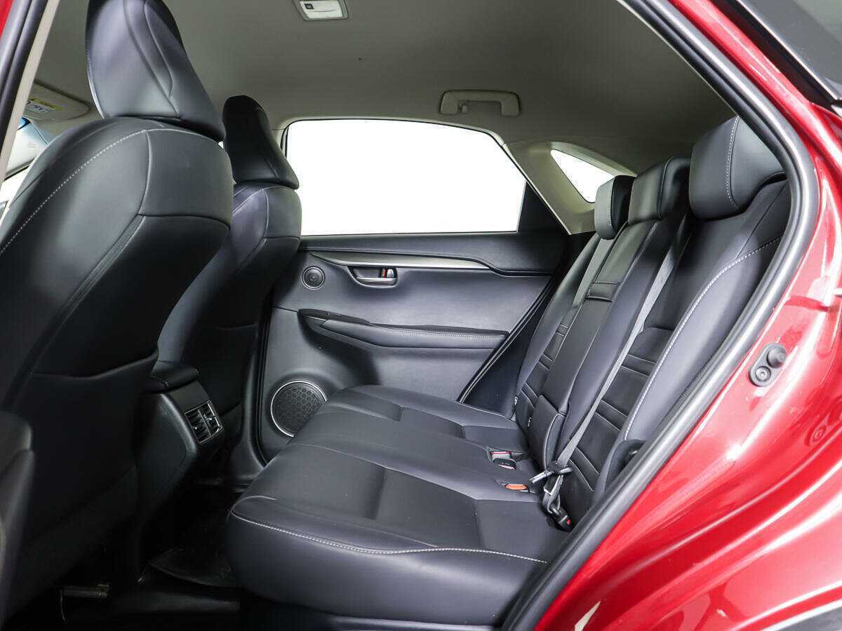Купить Lexus NX с пробегом. Фото: #9