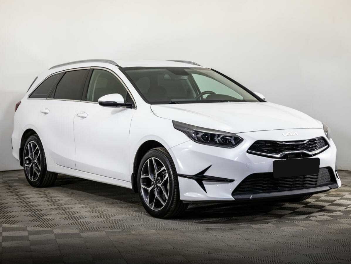 Купить Kia Ceed с пробегом. Фото: #2
