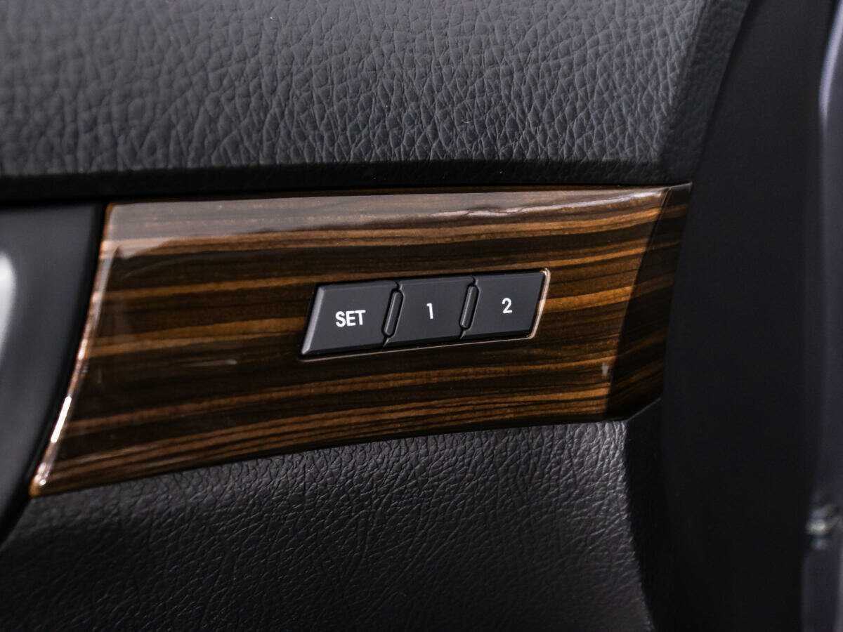 Купить Kia Mohave с пробегом. Фото: #16