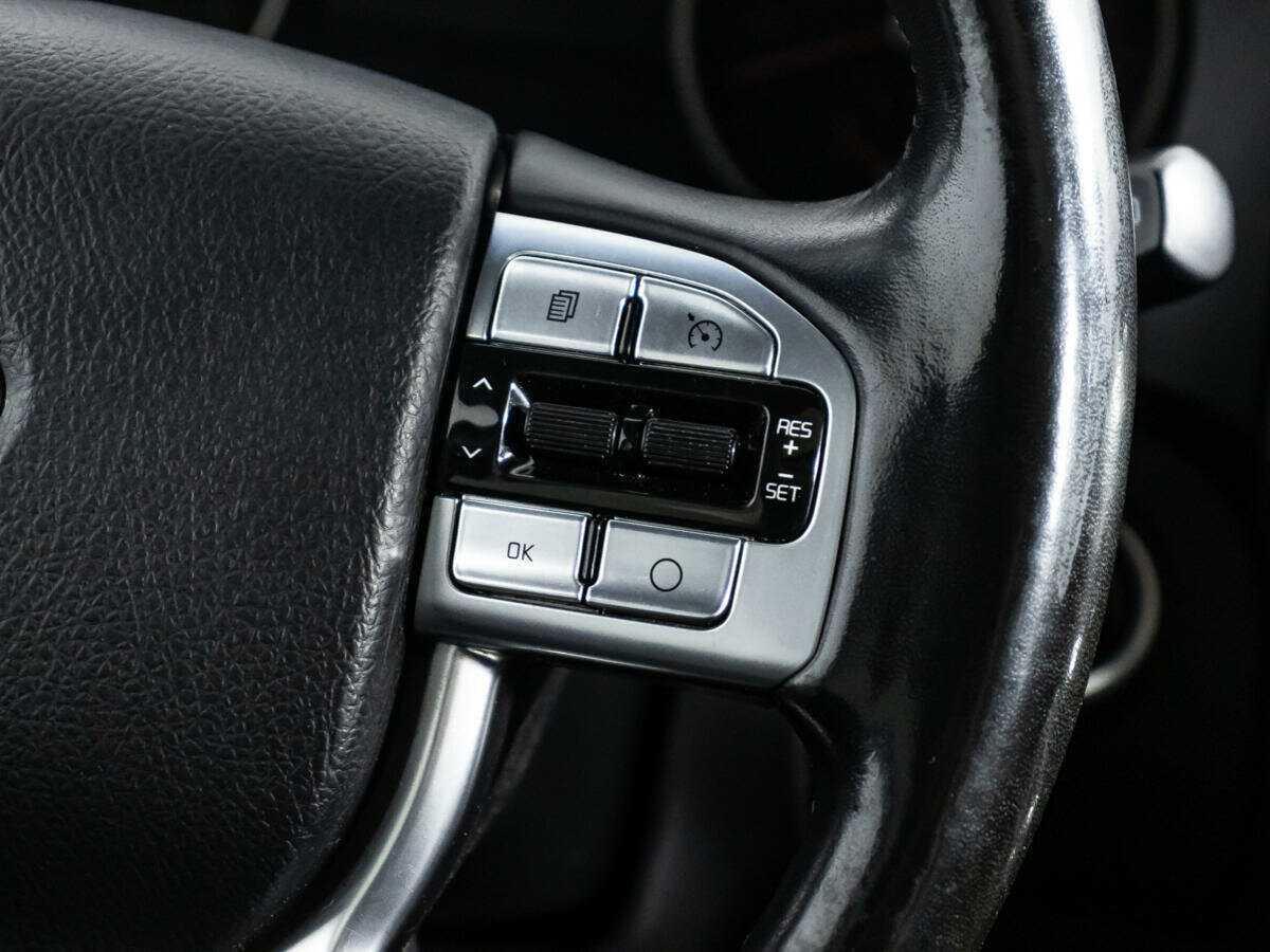 Купить Kia Mohave с пробегом. Фото: #22