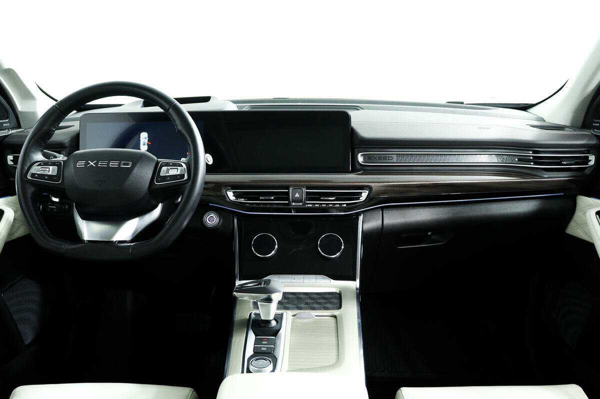 Купить EXEED VX с пробегом. Фото: #10