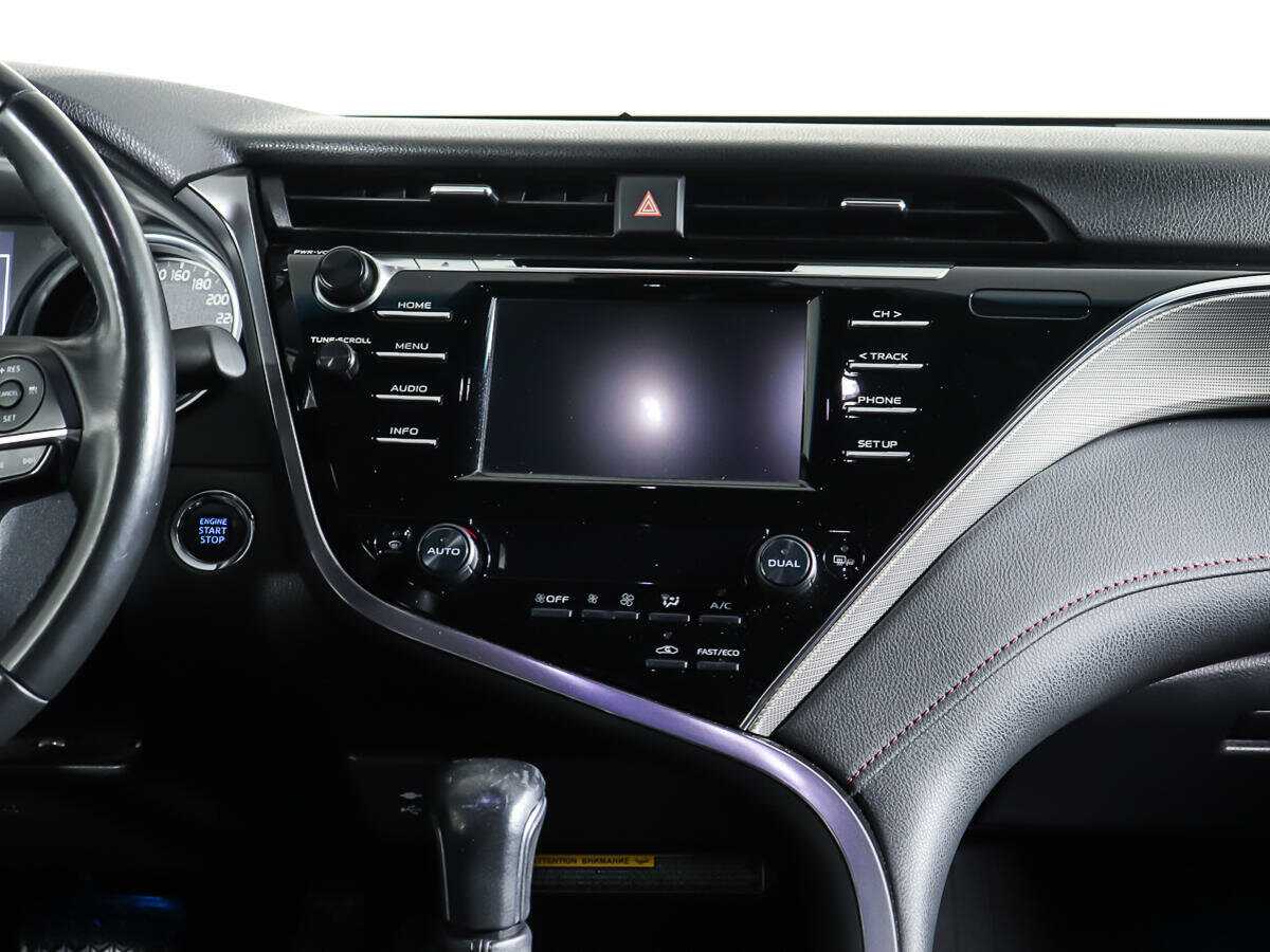 Купить Toyota Camry с пробегом. Фото: #11