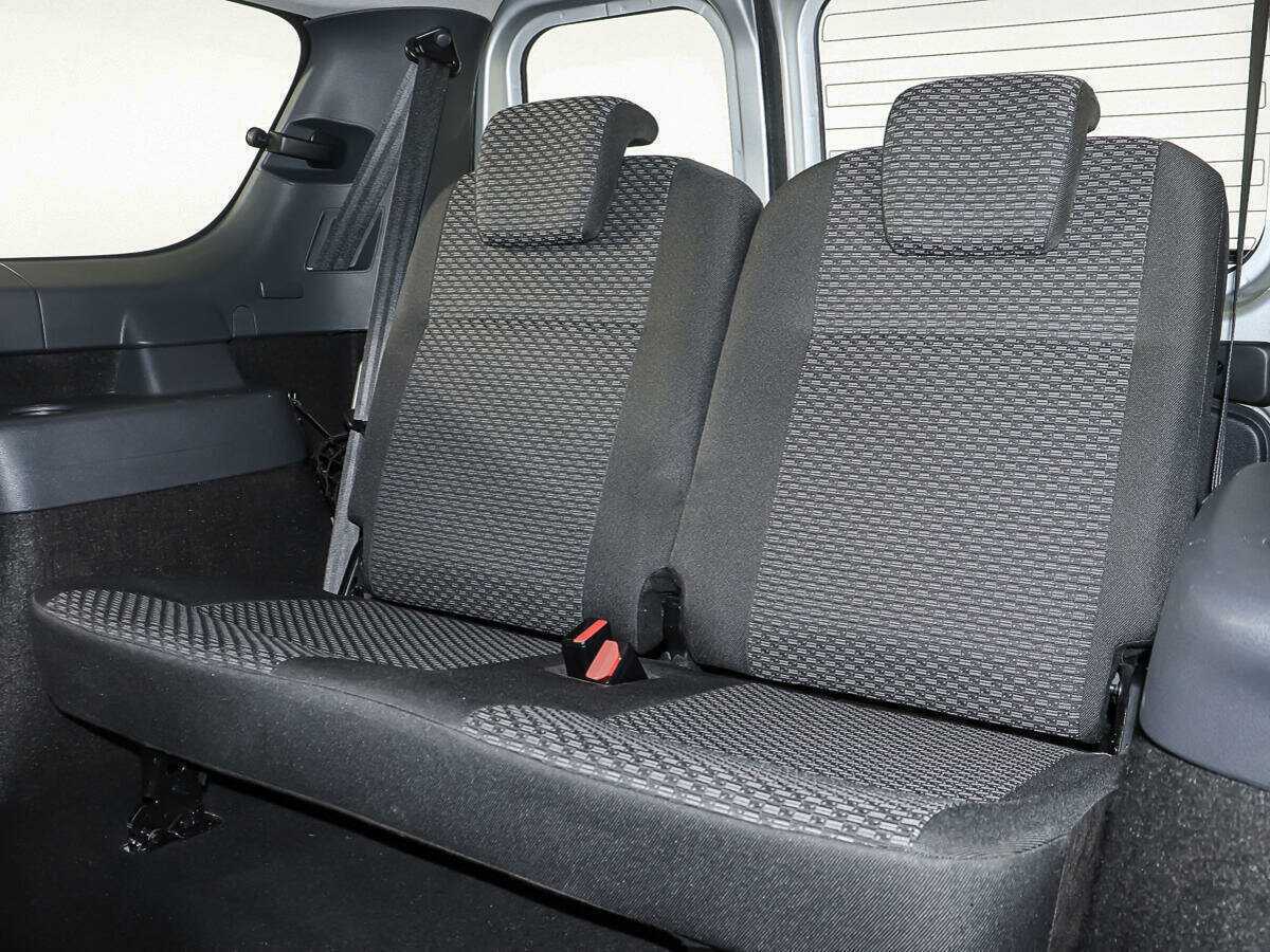 Продажа Б/У Лада (ВАЗ) Ларгус. Фото: #10