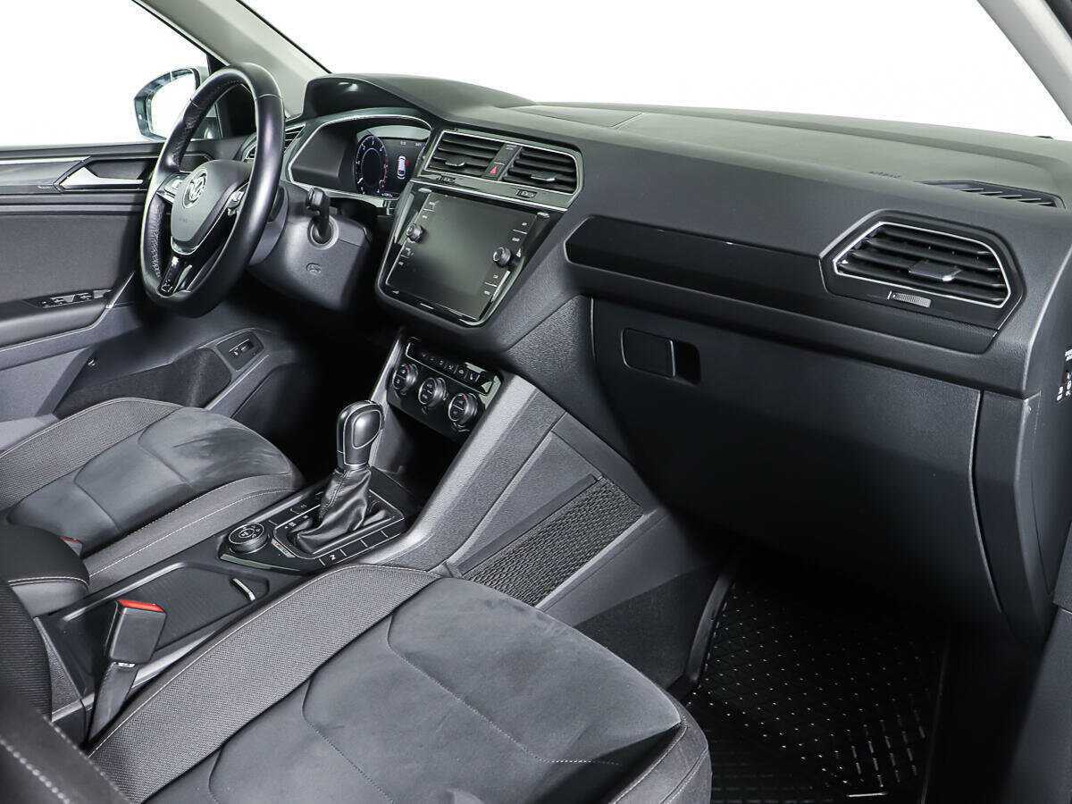 Купить Volkswagen Tiguan с пробегом. Фото: #8