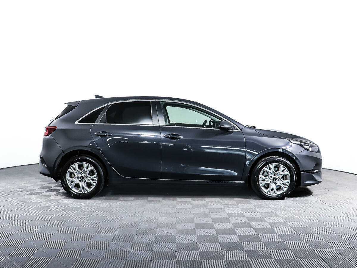 Купить Kia Ceed с пробегом. Фото: #3