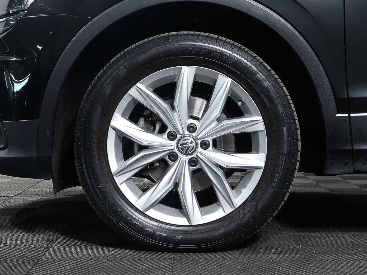 Купить Volkswagen Tiguan с пробегом. Фото: #20