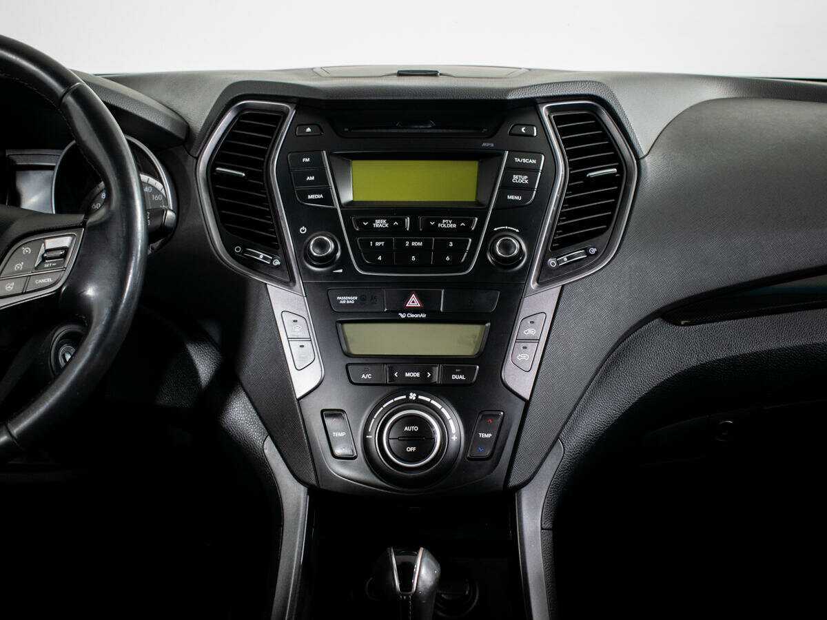 Купить Hyundai Santa Fe с пробегом. Фото: #11