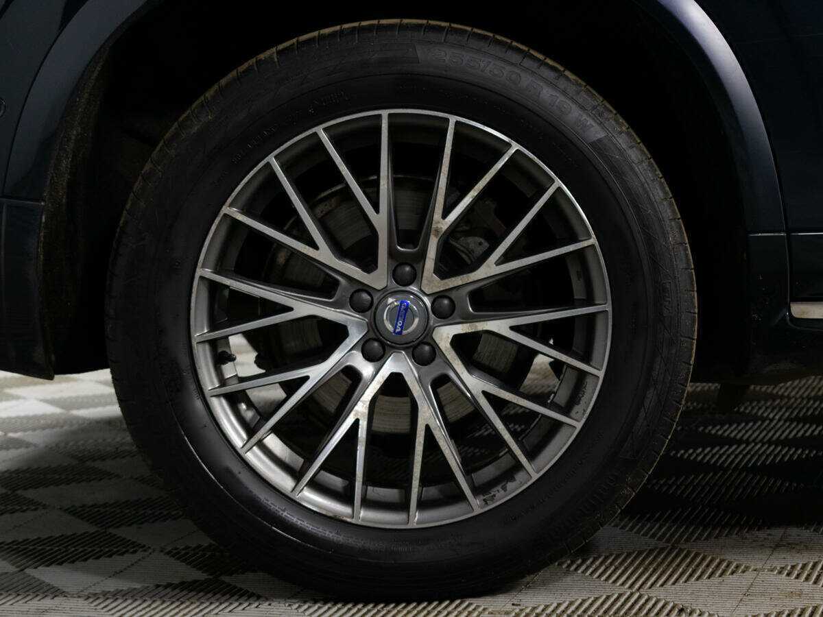 Купить Volvo XC90 с пробегом. Фото: #24