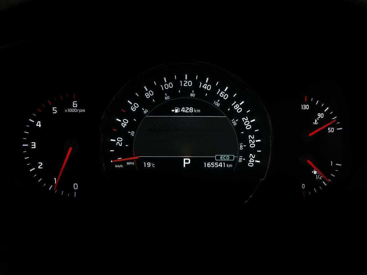 Купить Kia Sorento с пробегом. Фото: #7