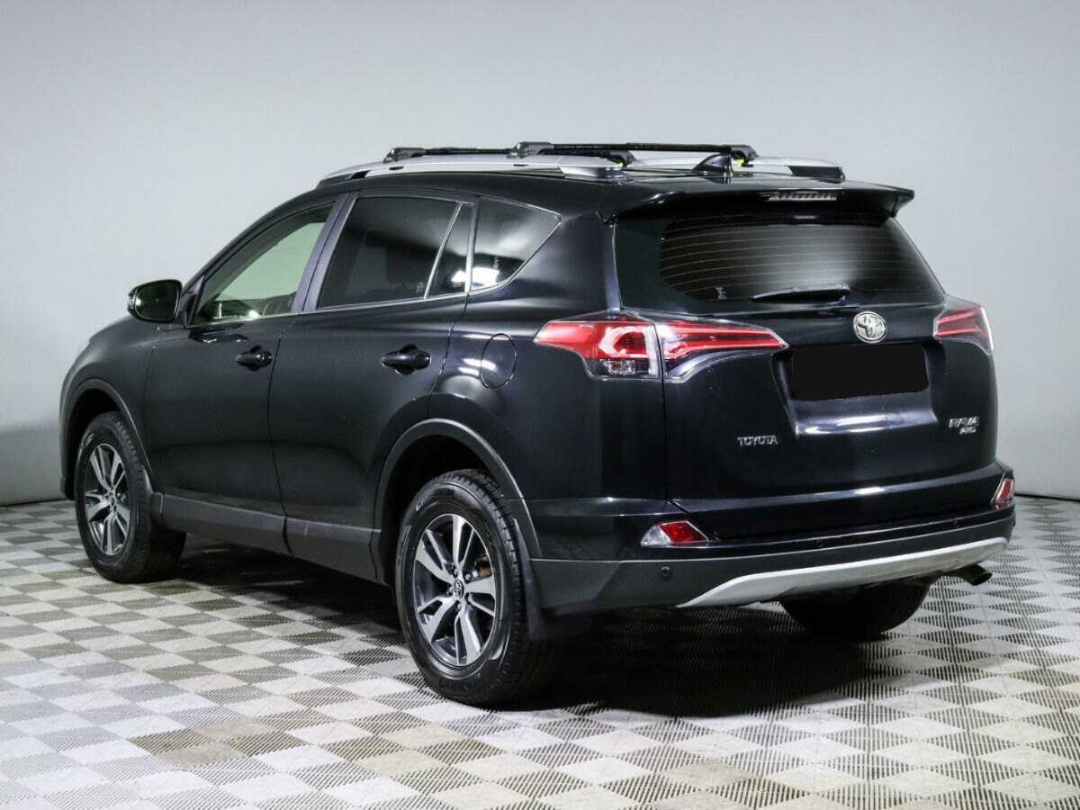 Купить Toyota RAV4 с пробегом. Фото: #5