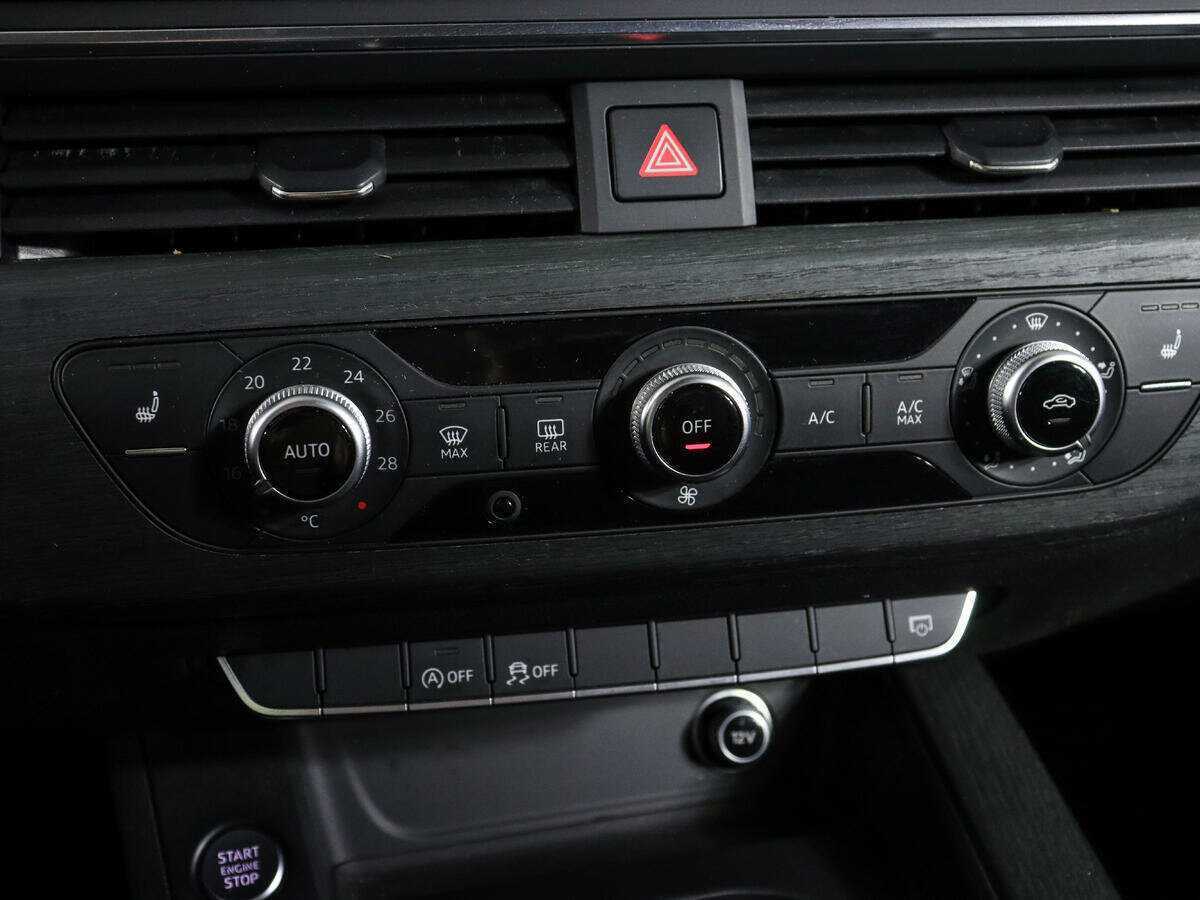Купить Audi A4 с пробегом. Фото: #19