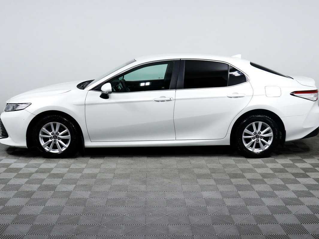 Купить Toyota Camry с пробегом. Фото: #7