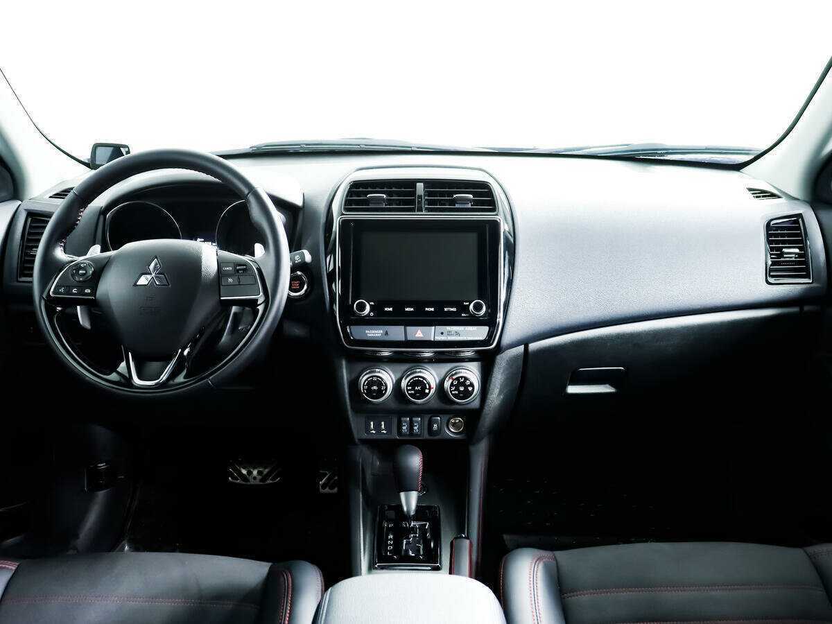 Купить Mitsubishi ASX с пробегом. Фото: #10