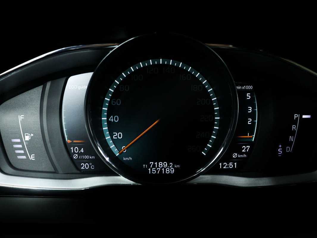 Купить Volvo XC60 с пробегом. Фото: #9