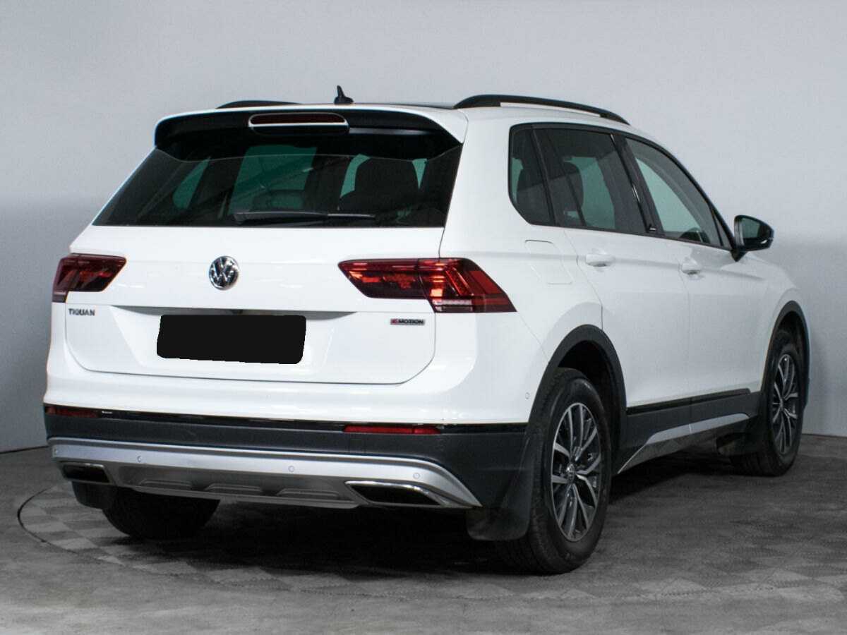 Купить Volkswagen Tiguan с пробегом. Фото: #4