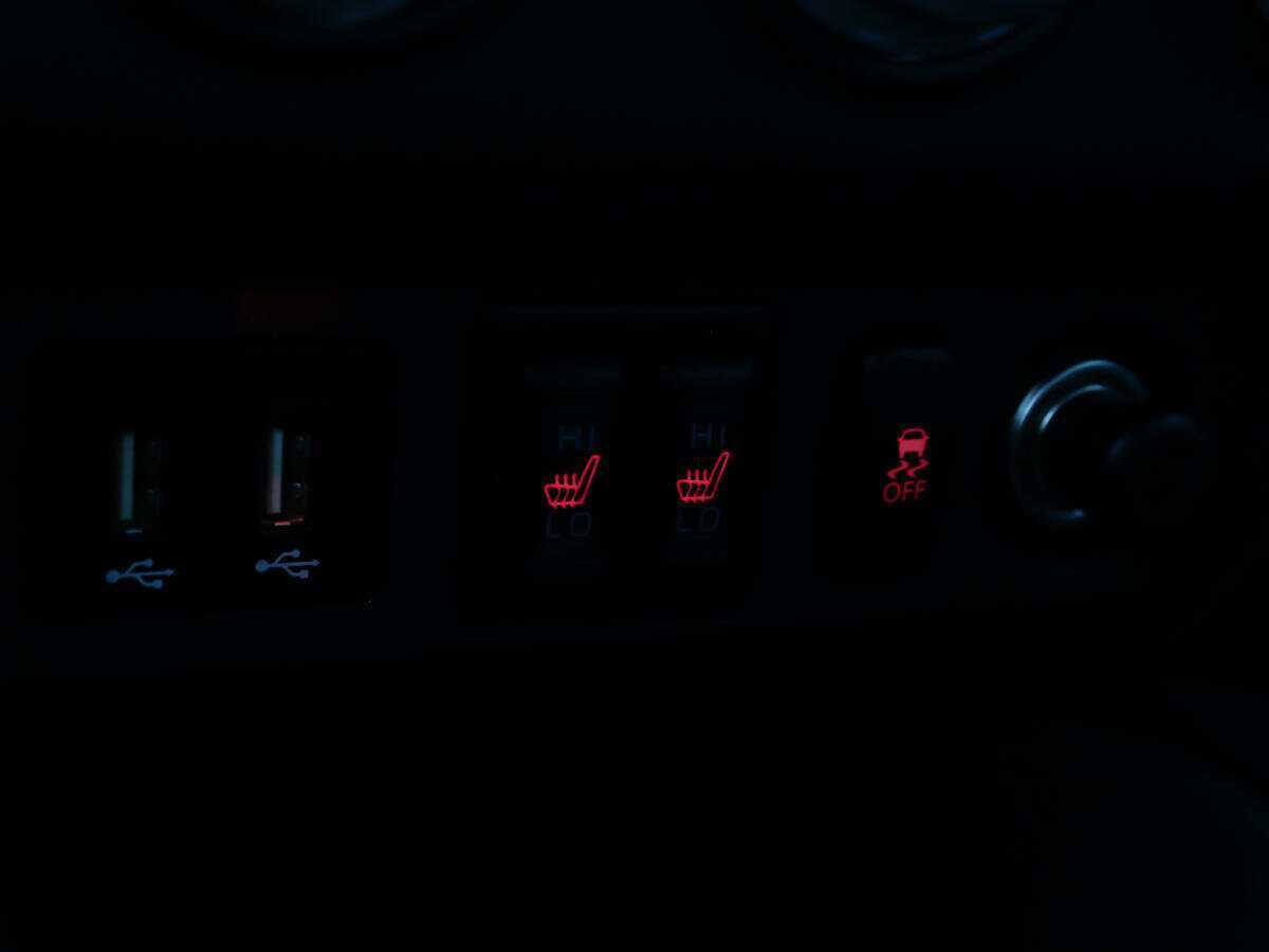 Купить Mitsubishi ASX с пробегом. Фото: #18