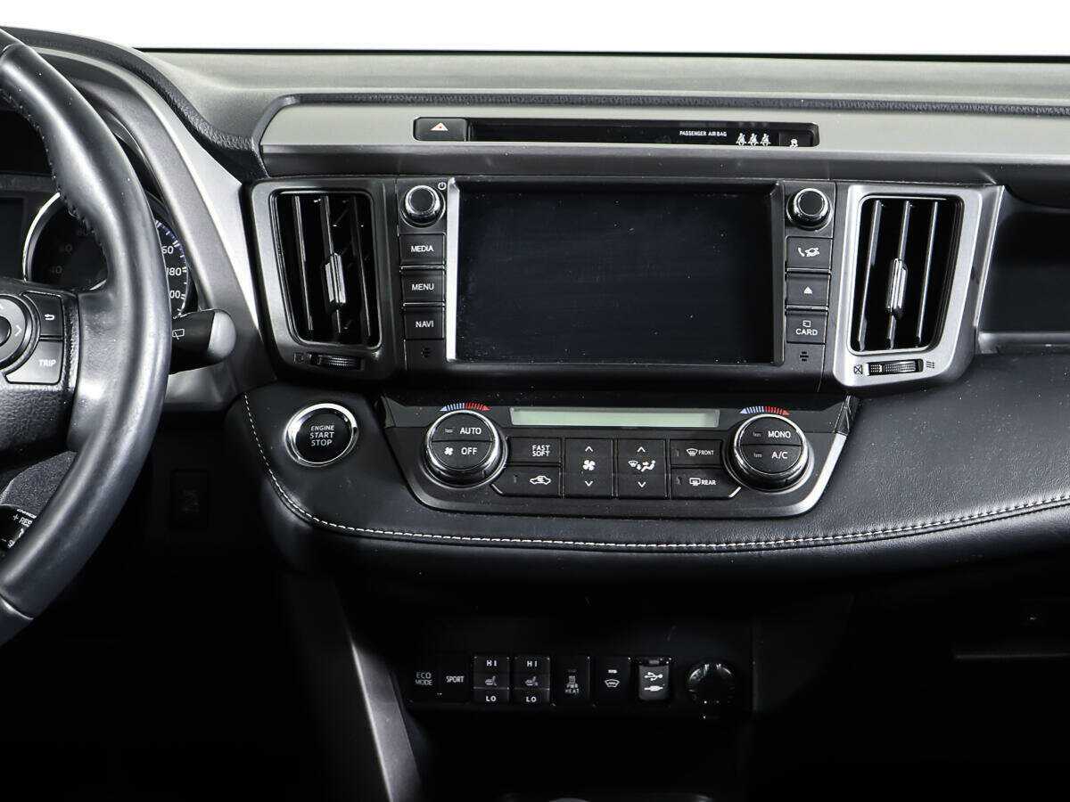 Купить Toyota RAV4 с пробегом. Фото: #11