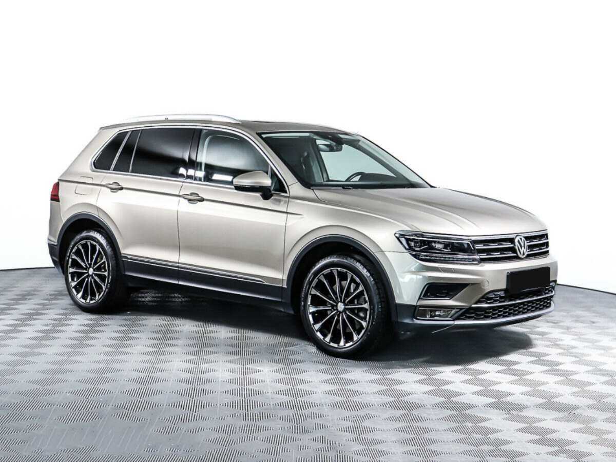 Купить Volkswagen Tiguan с пробегом. Фото: #2