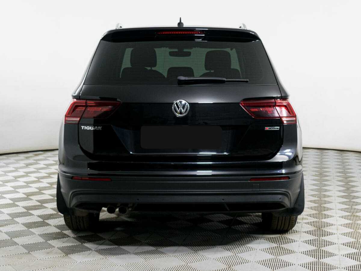 Купить Volkswagen Tiguan с пробегом. Фото: #4