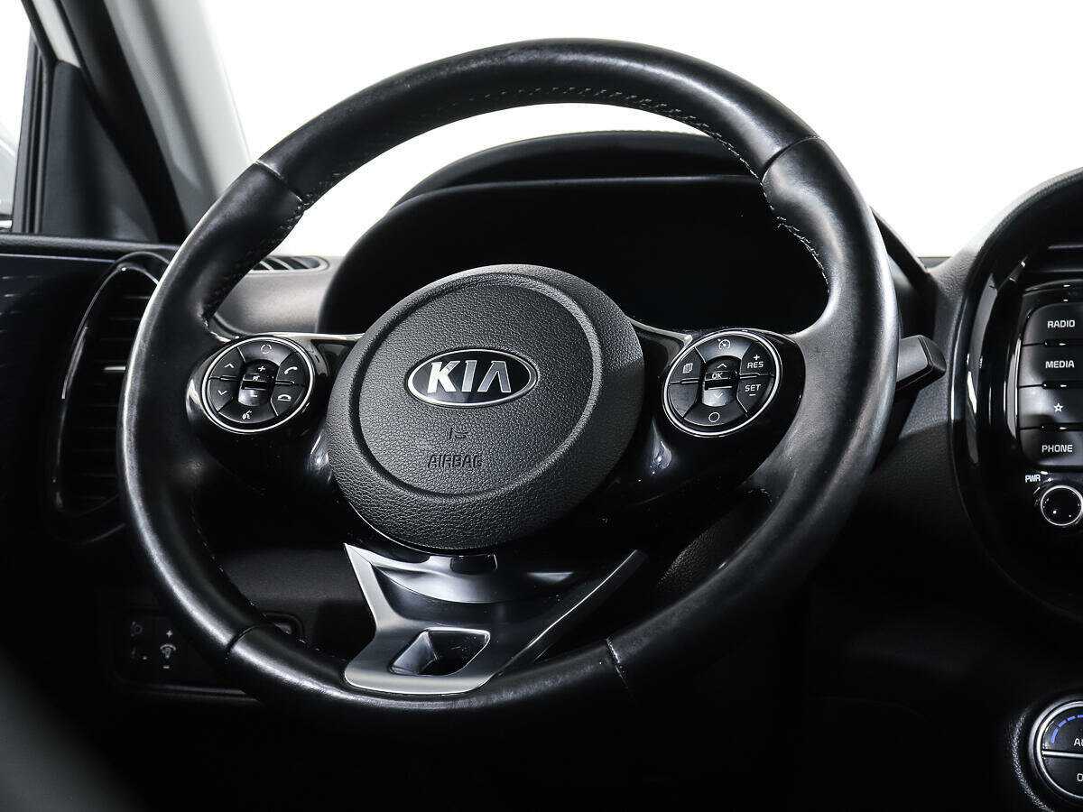 Купить Kia Soul с пробегом. Фото: #13