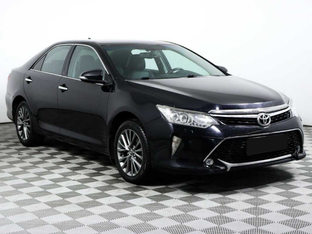 Купить Toyota Camry с пробегом. Фото: #2